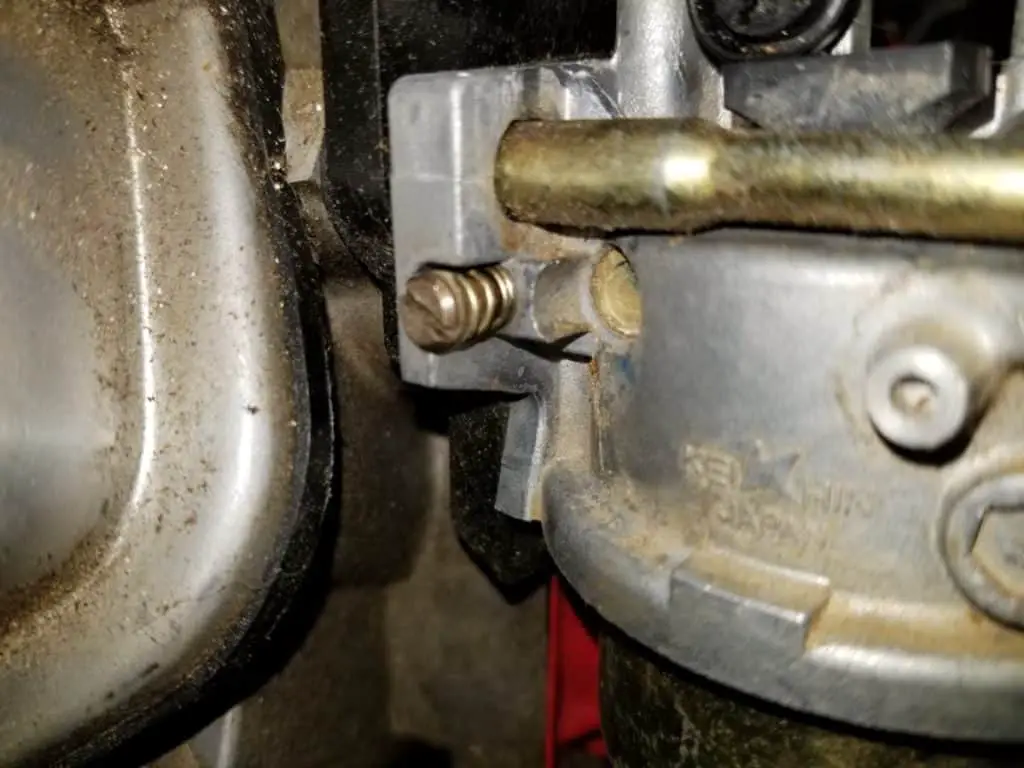air-fuel mixture screw carburetor