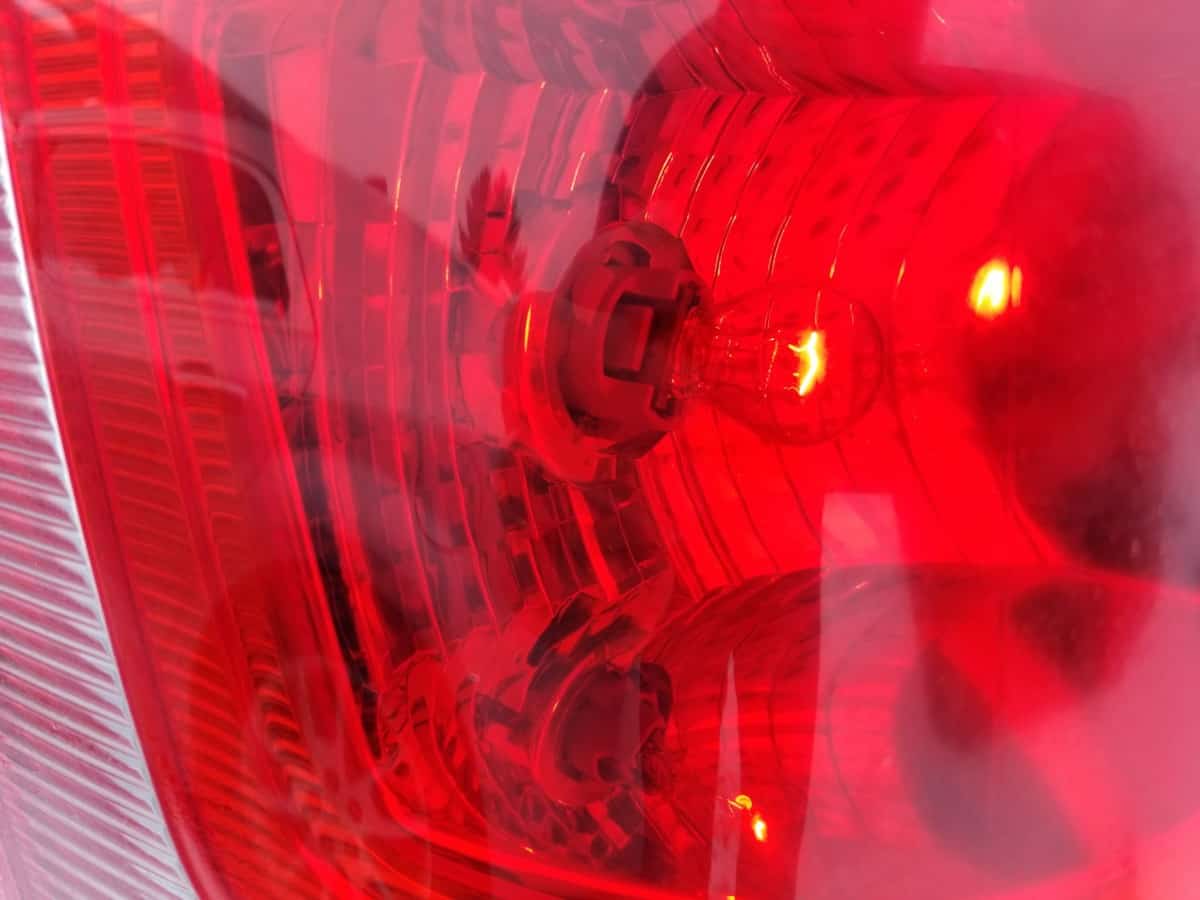 How Long Can You Leave Your Car’s Headlights On? Home Battery Bank