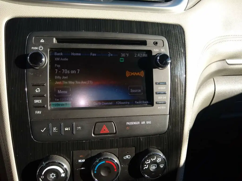 touch screen car radio