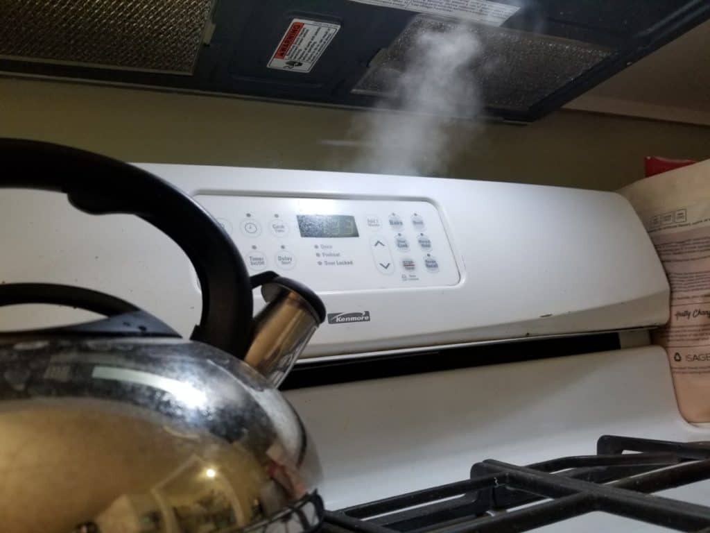 tea kettle venting gasses like a battery when hissing