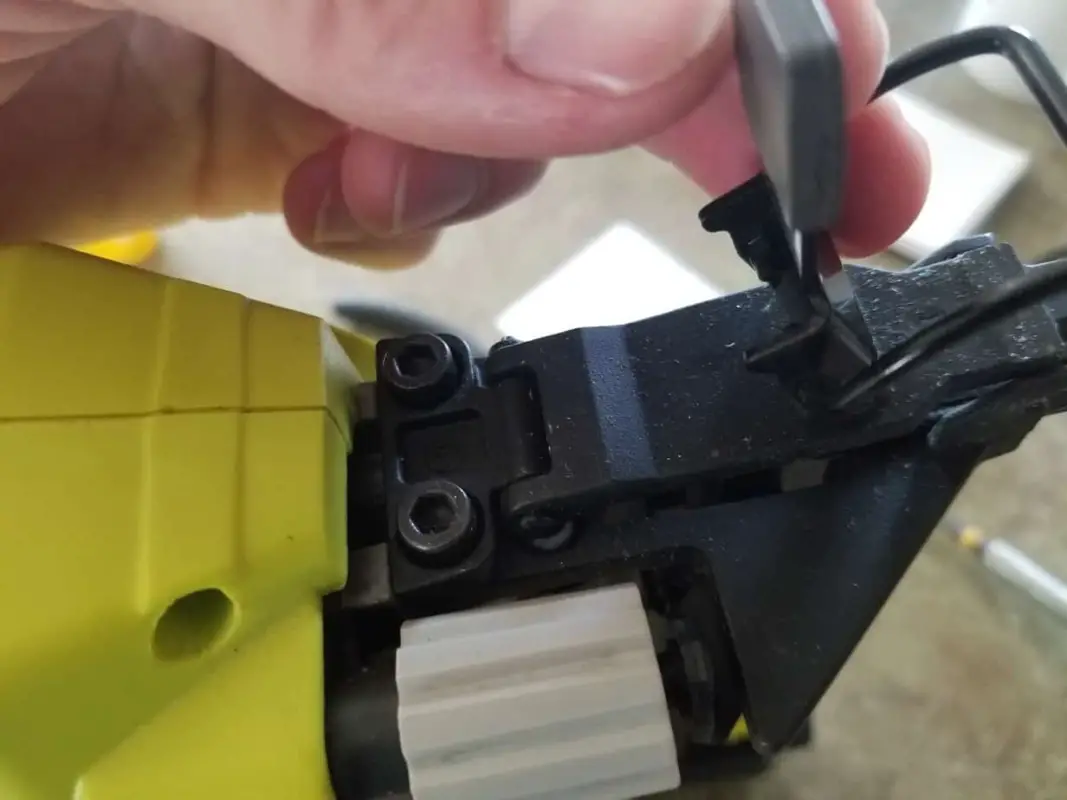 Ryobi Brad Nailer 15Minute Fix [Won’t Shoot Nails] Home Battery Bank