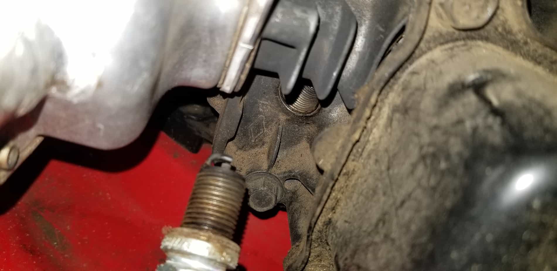 [5 DIY Fixes] Lawn Mower Starting Cord Won’t Pull Home Battery Bank