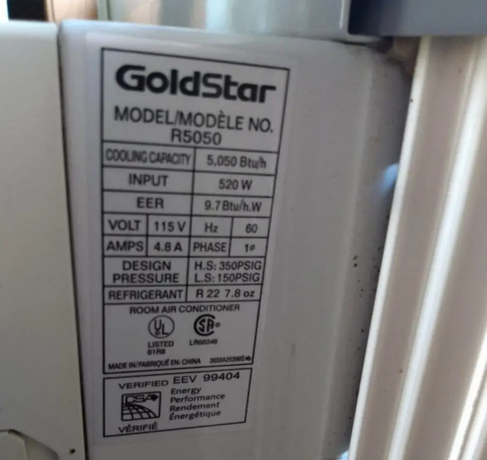 Image showing the energy requirements sticker from the side of a window air conditioning unit